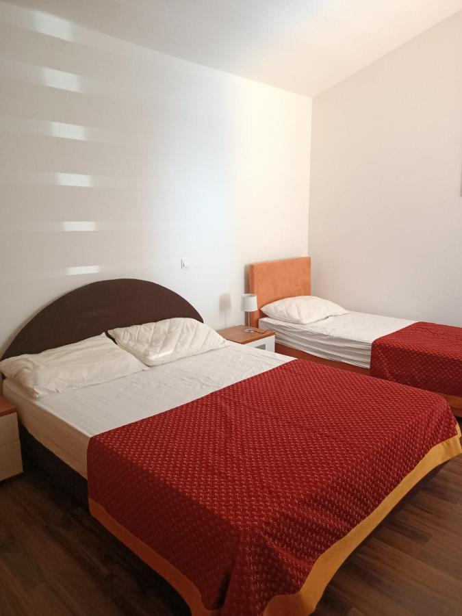 Blue Seagull - Seafront Holiday Home Novi Vinodolski Zewnętrze zdjęcie